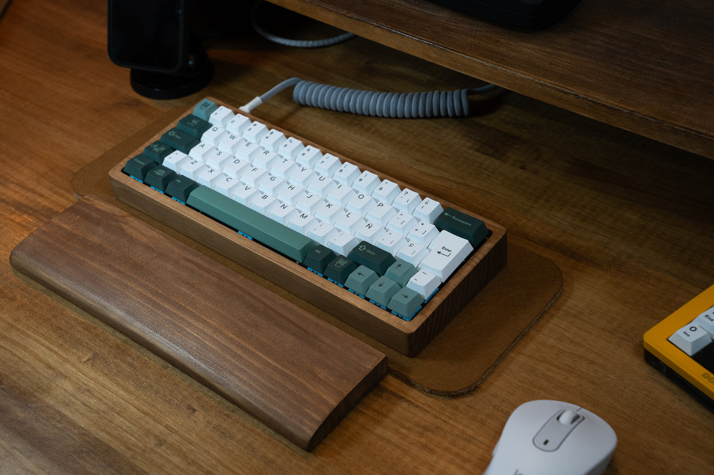 Eilen Custom Wrist Rest