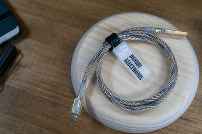 Cable Básico Dorado &amp; Transparente
