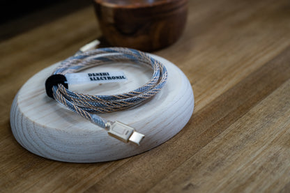 Basic Gold &amp; Transparent Cable
