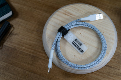 Basic Silver &amp; White Cable